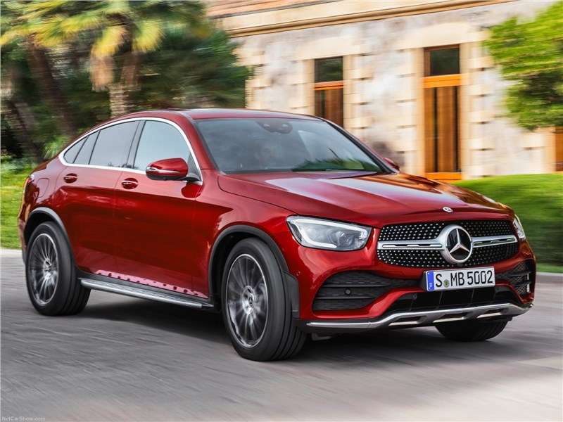 Фото Mercedes-Benz GLC Coupe - Mercedes-Benz GLC Coupe 2020 вид спереди