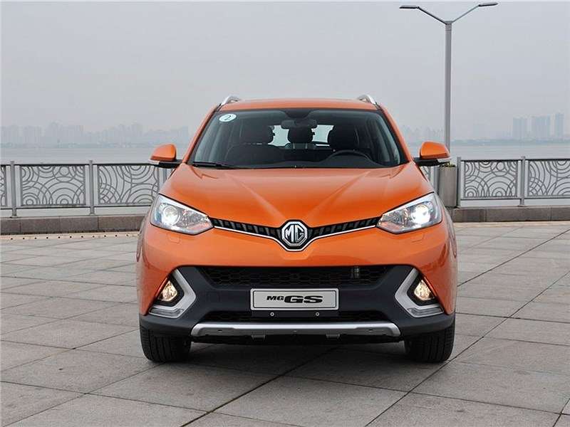 Фото MG Cars GS - MG GS 2016 вид спереди