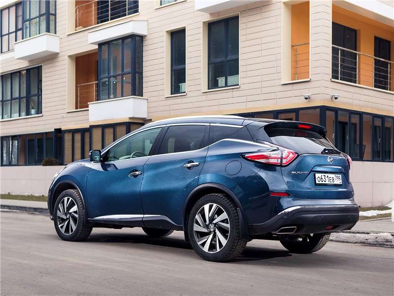 Фото Nissan Murano - Nissan Murano 2019 вид сзади