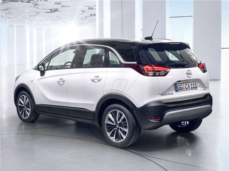 Фото Opel Crossland - Crossland X 2018 вид сзади сбоку