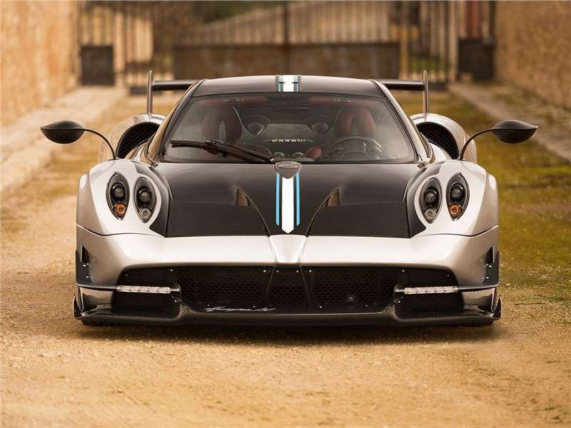 Фото Pagani Huayra BC - Pagani Huayra BC 2016 вид спереди