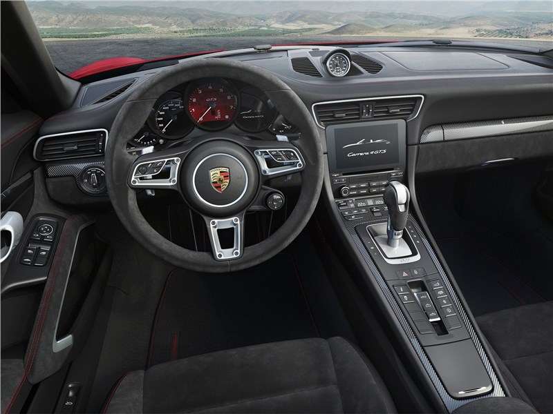Фото Porsche 911 Carrera GTS - Porsche 911 GTS 2018 салон