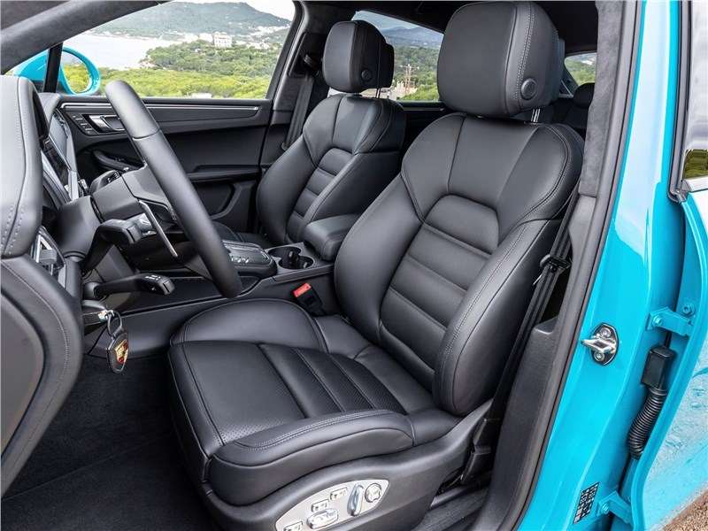 Фото Porsche Macan - Porsche Macan 2019 передние кресла