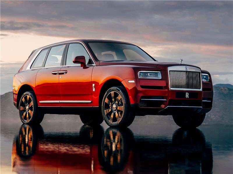 Фото Rolls-Royce Cullinan - Rolls-Royce Cullinan 2019 вид спереди