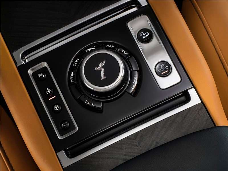 Фото Rolls-Royce Cullinan - Rolls-Royce Cullinan 2019 кнопки управления