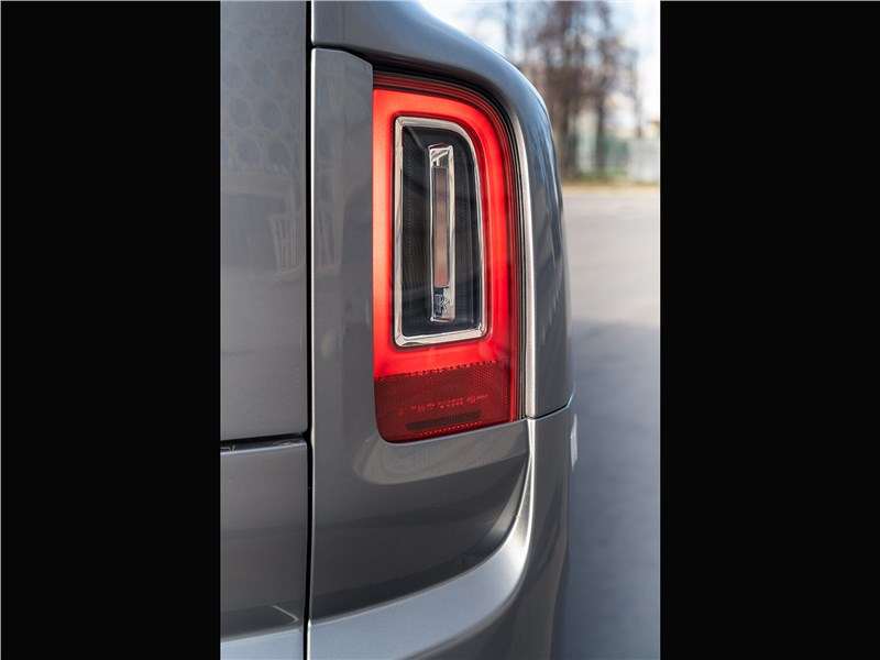 Фото Rolls-Royce Cullinan - Задние фонари – нестареющая классика от Rolls-Royce