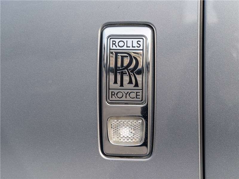Фото Rolls-Royce Cullinan - Даже «габариты» свидетельствуют о принадлежности к элите