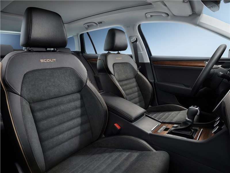 Фото Skoda Superb - Skoda Superb Scout 2020 передние кресла