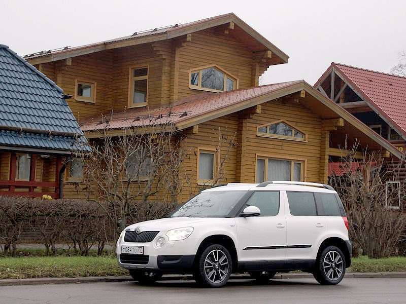 Фото Skoda Yeti - Skoda Yeti 2013 вид спереди