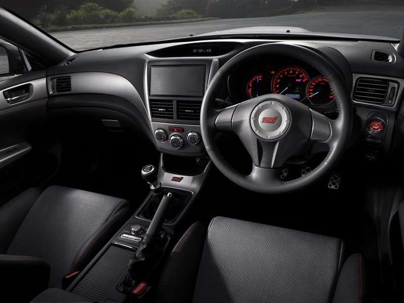 Фото Subaru Impreza WRX STI - фотография 6