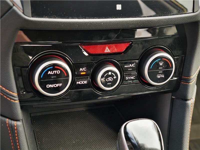 Фото Subaru XV - Климатическая система создает тепло в салоне, даже когда двигатель прогрет не полностью