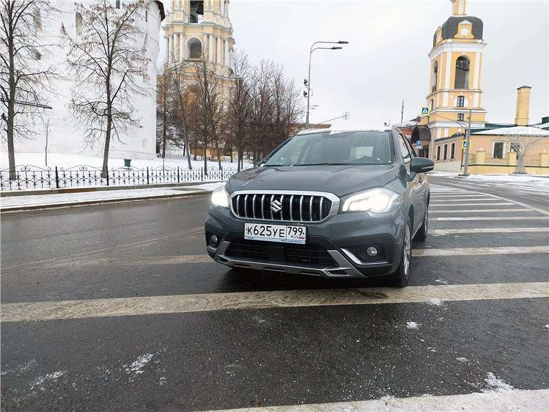 Фото Suzuki SX4 - Suzuki SX4 (2016) почему простота - это хорошо
