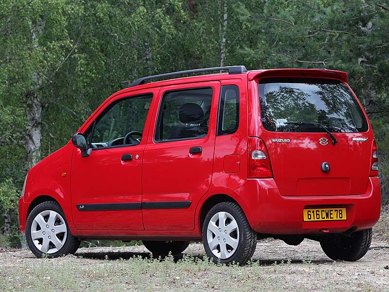 Фото Suzuki Wagon R+ - Suzuki Wagon R+ 4Х4 2004 вид сзади слева