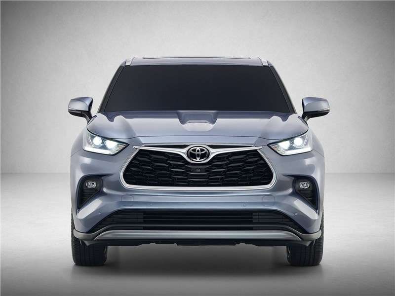 Фото Toyota Highlander - Toyota Highlander 2020 вид спереди