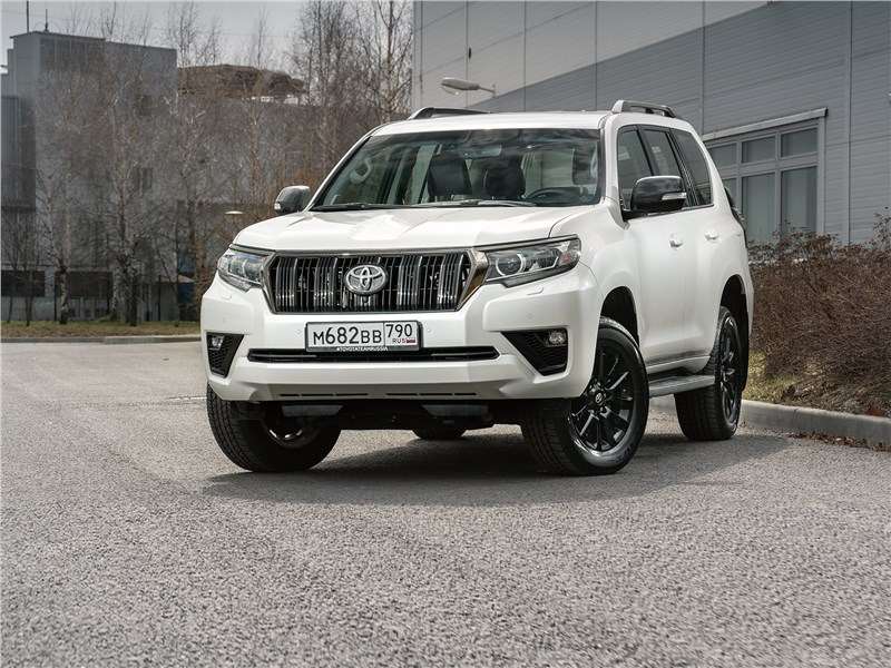 Фото Toyota Land Cruiser Prado - Toyota Land Cruiser Prado (2017) как лекарство от страха