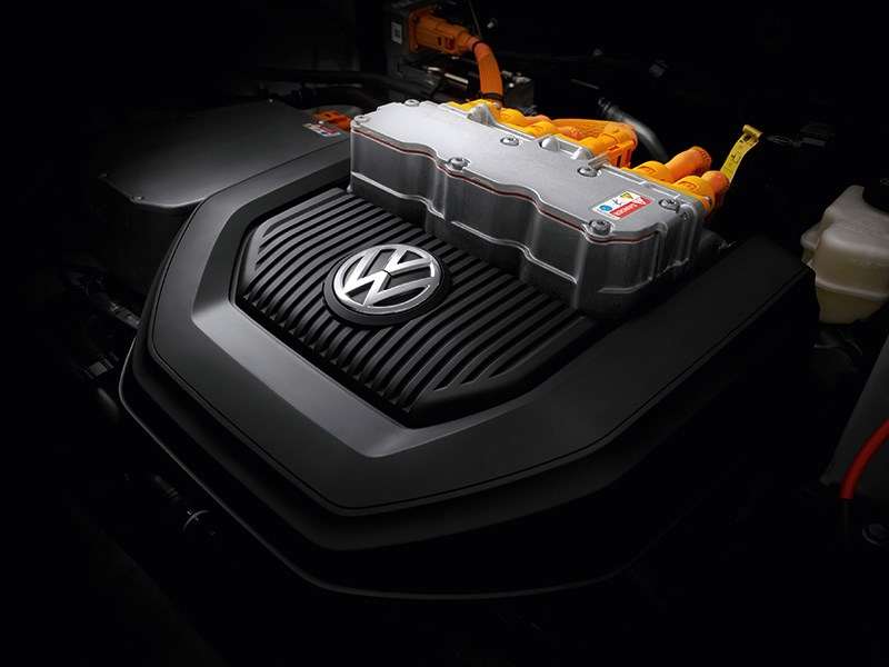 Фото Volkswagen e-Golf - фотография 7