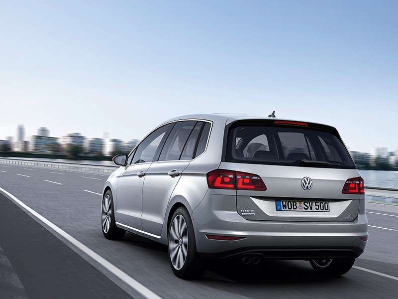 Фото Volkswagen Golf Sportsvan - фотография 3