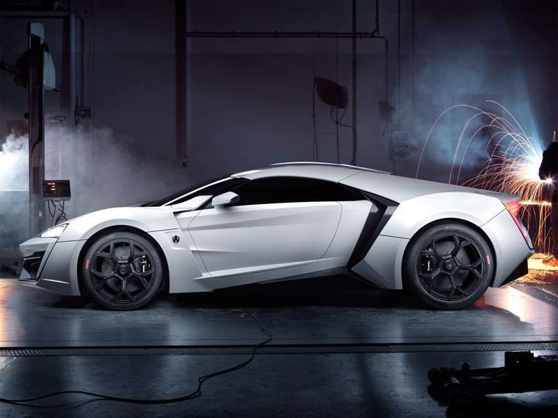 Фото W Motors Lykan Hypersport - W Motors Lykan Hypersport 2013 вид сбоку