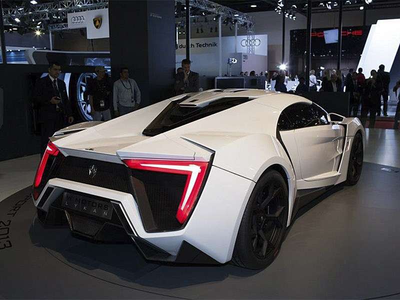 Фото W Motors Lykan Hypersport - W Motors Lykan Hypersport 2013 вид сзади 2